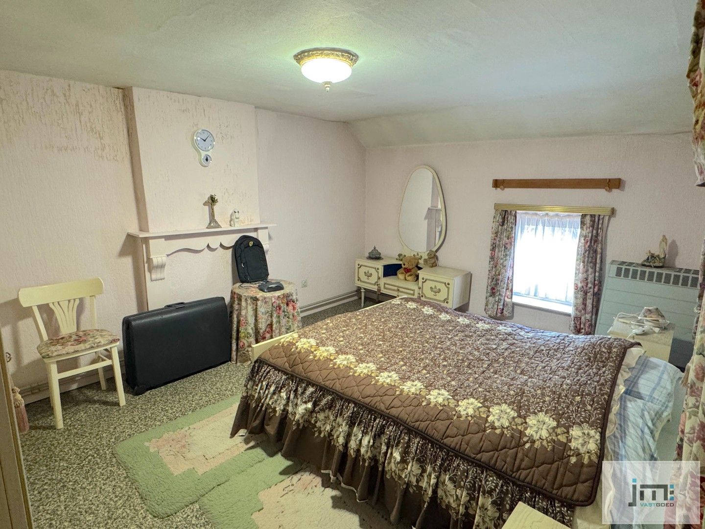 Ruime woning met mogelijkheden foto 7