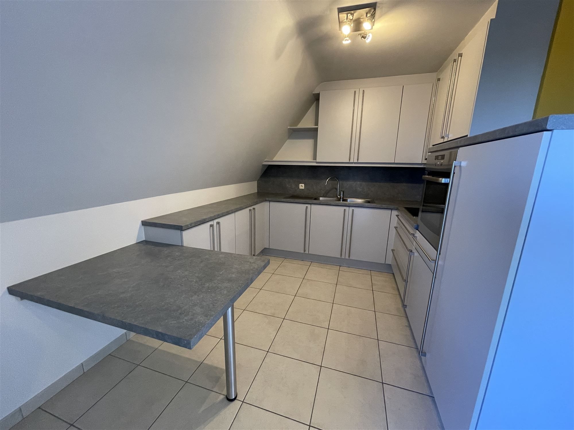 Appartement met terras en garage foto 5