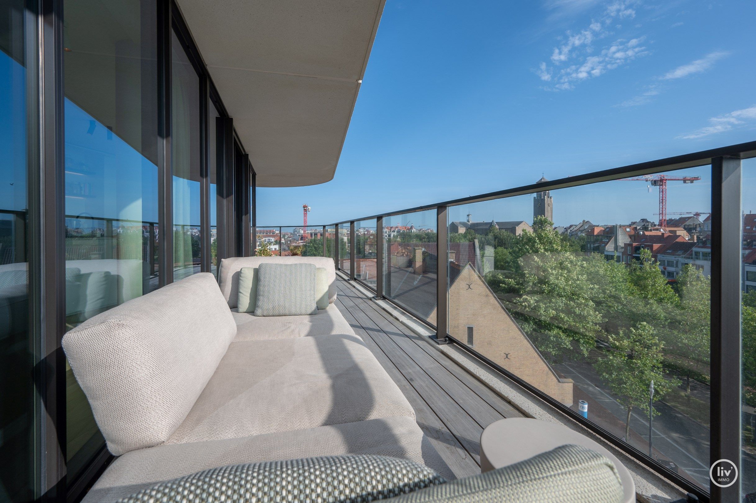 Uniek nieuwbouw appartement met 3 volwaardige slaapkamers genietend van unieke zichten gelegen in de exclusieve residentie "The Tower foto 17