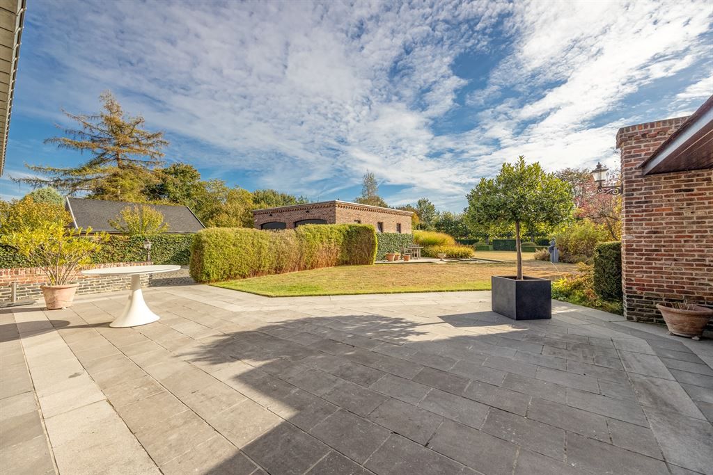 Statige, ruime woning met zuidgerichte tuin! foto 25