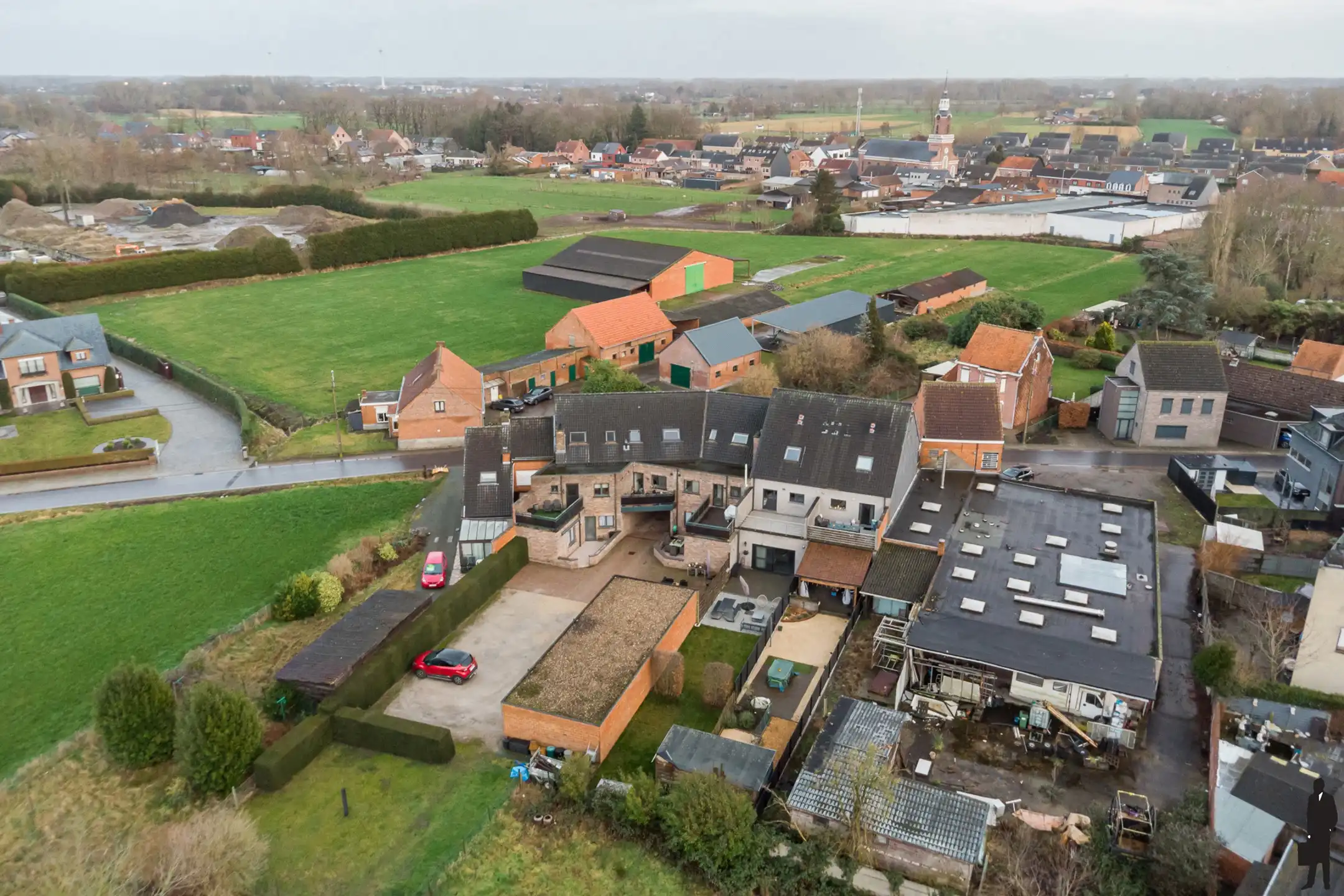 Instapklaar gelijkvloers app met 1 slpk, tuin en staanplaats foto 11