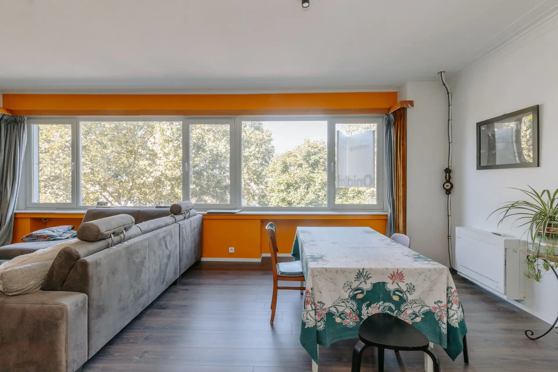 Een ruim en lichtrijk 2 slaapkamer appartement foto 4