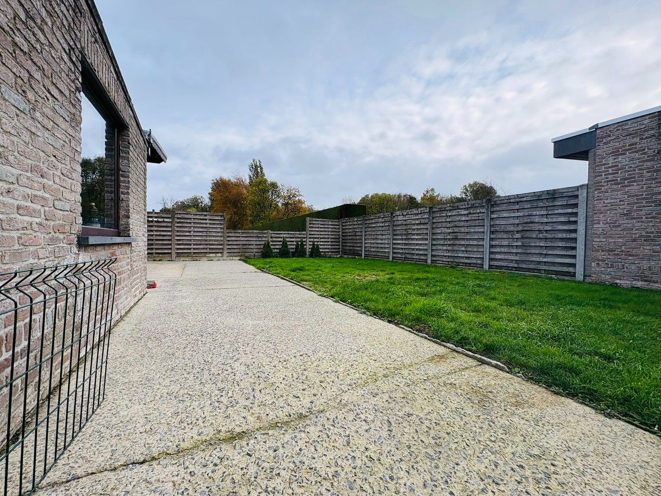 Centraal gelegen woning op perceel van ca. 1250m2! foto 17