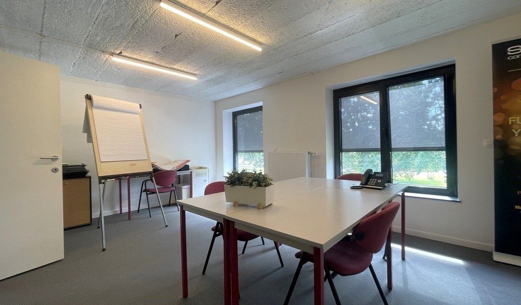 Gerenoveerd kantoor te huur vlakbij Technopolis in Mechelen foto 12