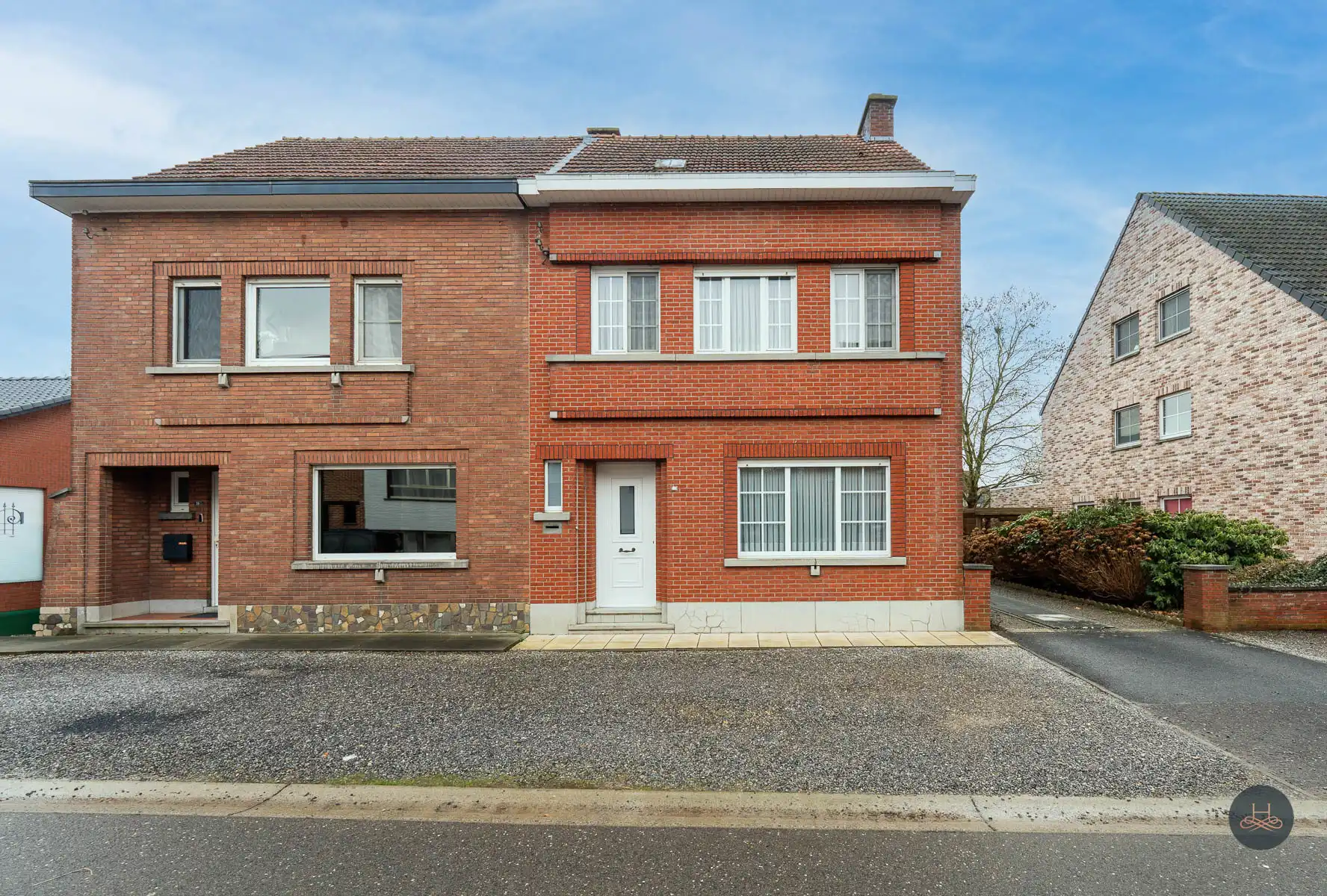 Charmante halfopen woning op 6 are in doodlopende wijk  foto 2