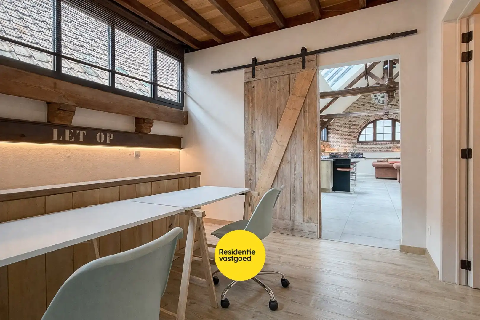 Unieke woning in voormalige borstelfabriek - karakter en comfort in perfecte harmonie! foto 11