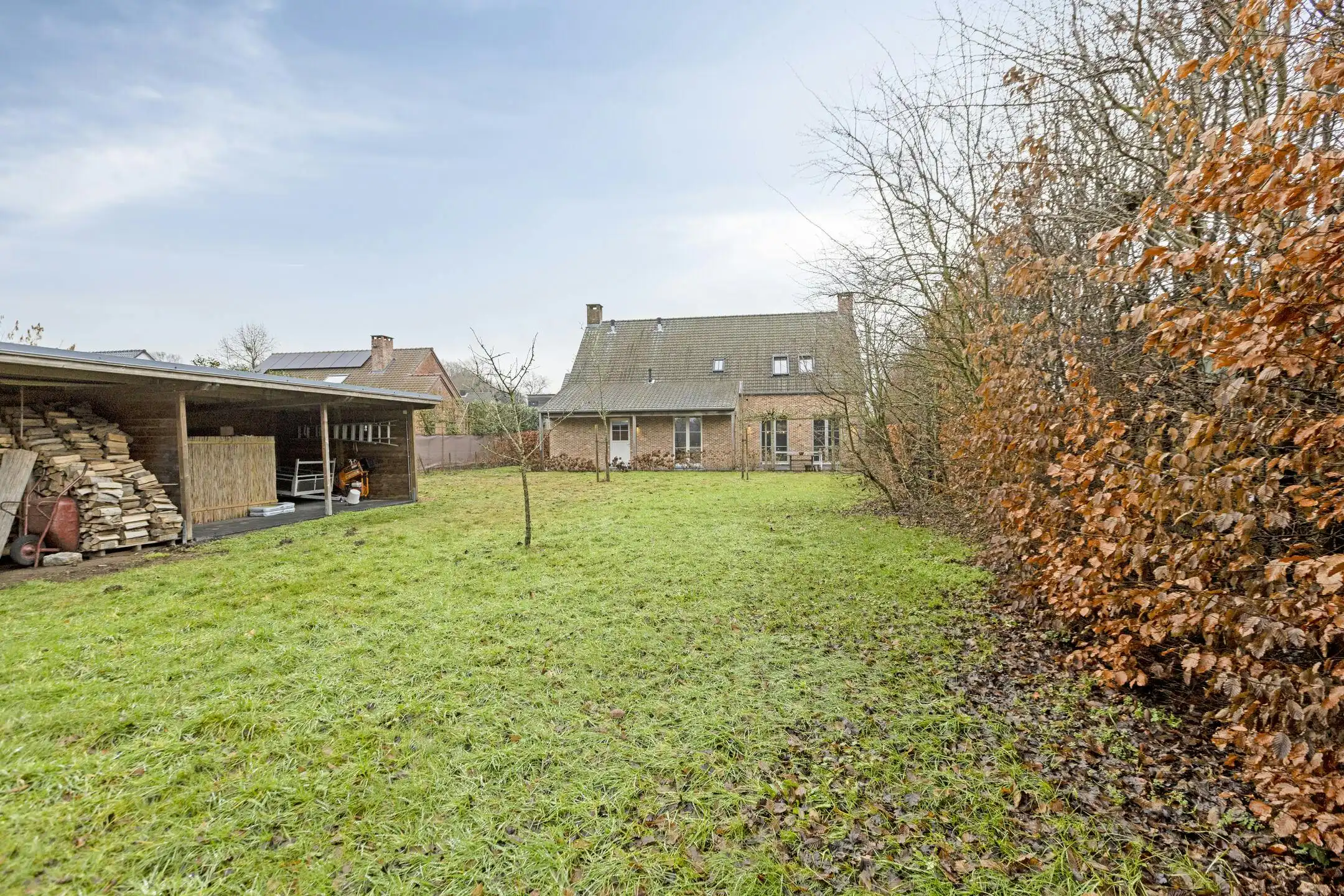 Recent, vrijstaand huis te koop in Turnhout grens Kasterlee foto 21