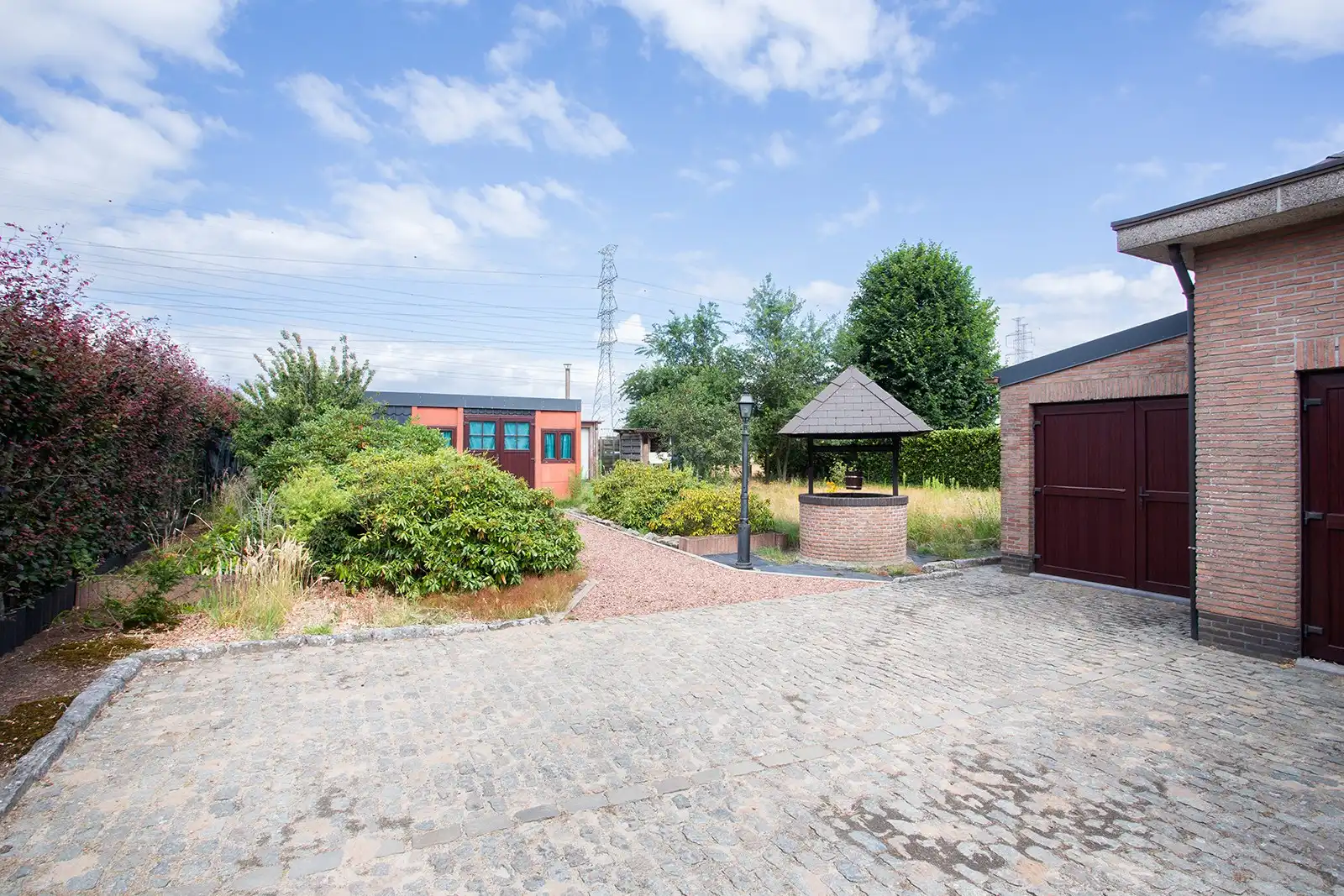 Karaktervol huis in een residentiële wijk foto 16