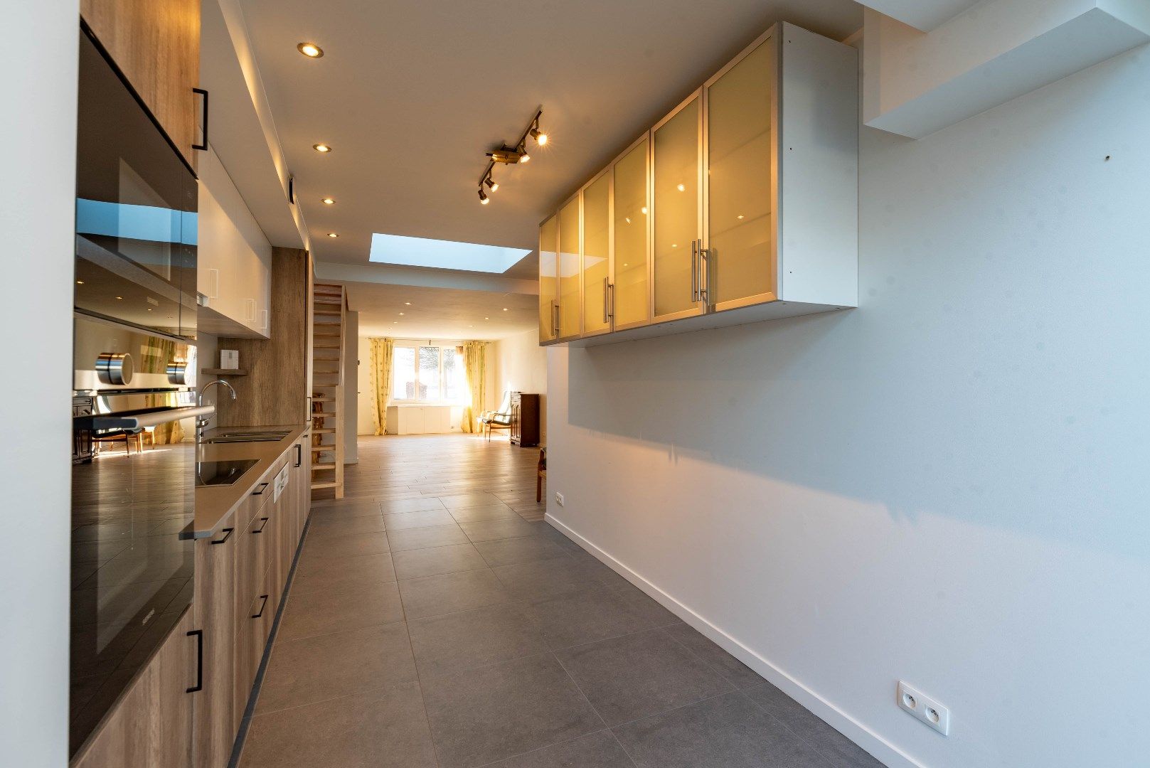 Gerenoveerde woning met twee slaapkamers foto 15