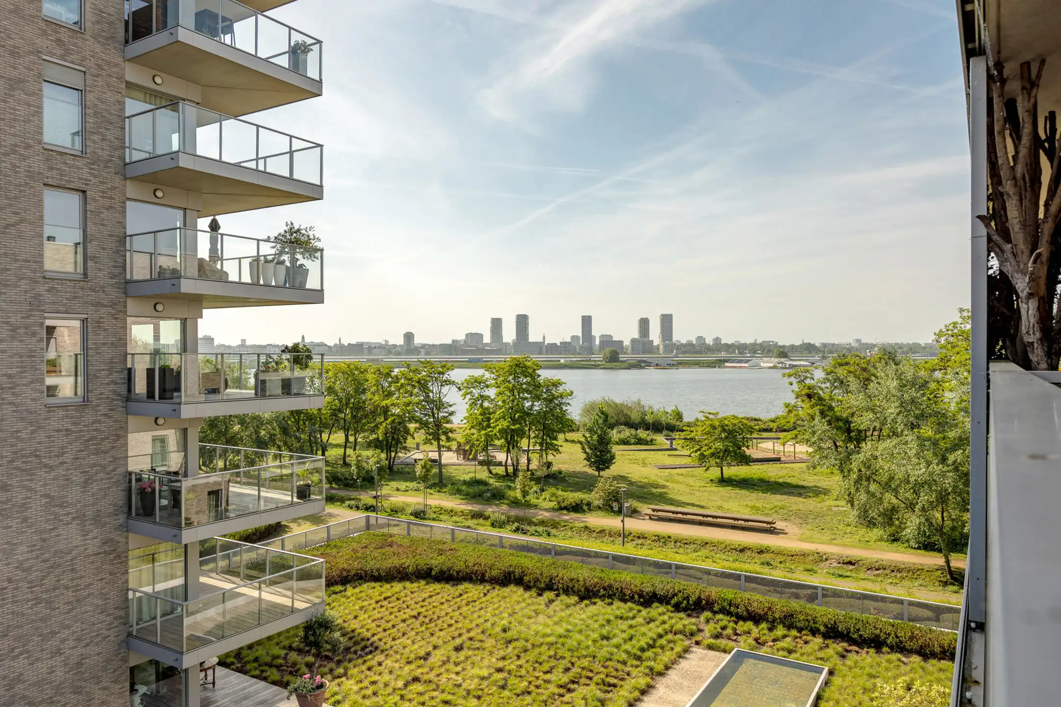 ANTWERPEN LINKEROEVER - Appartement met zicht op Galgenweel! foto 9