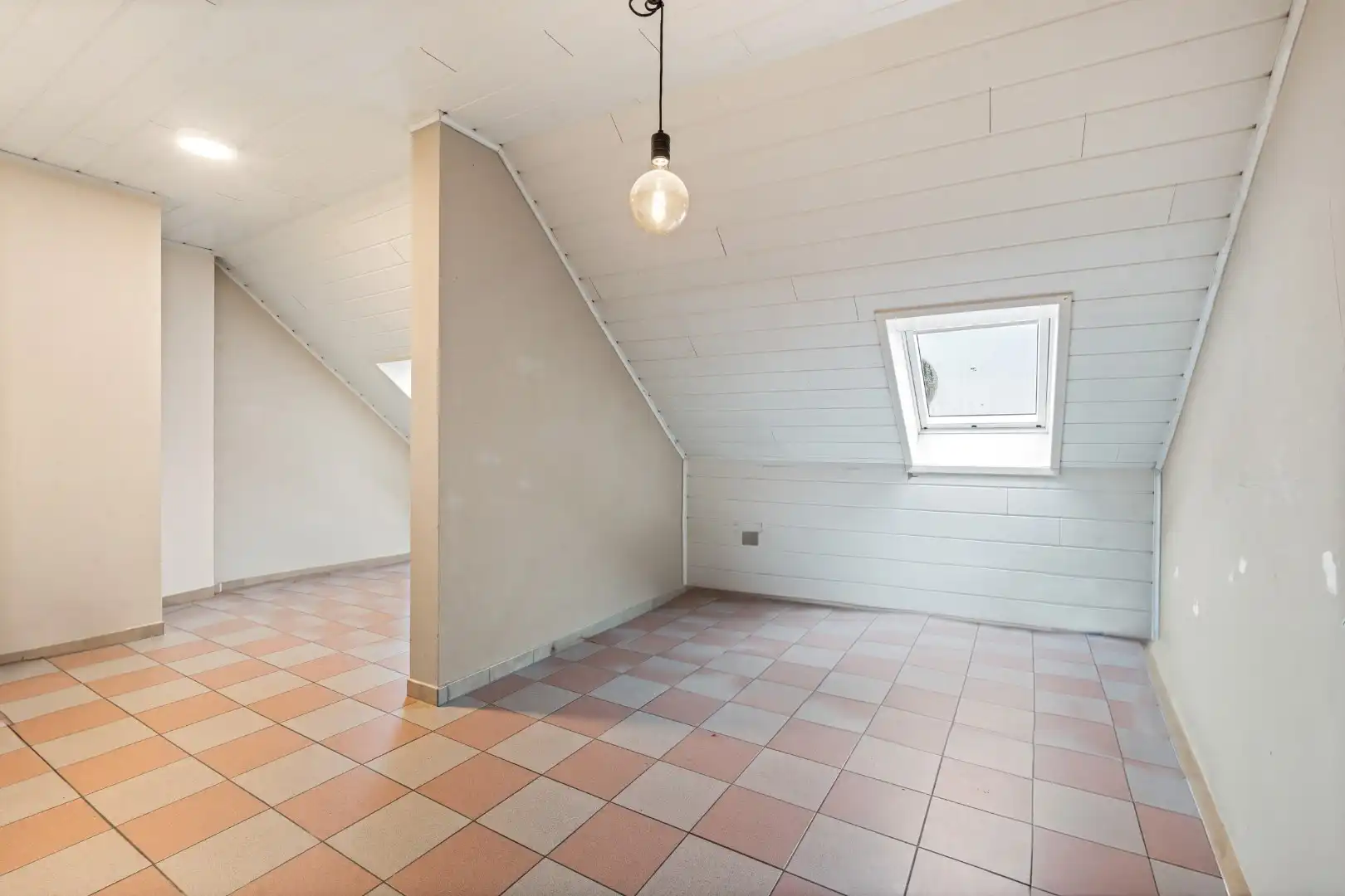 Opbrengsteigendom op een prachtige locatie in Blankenberge foto 8