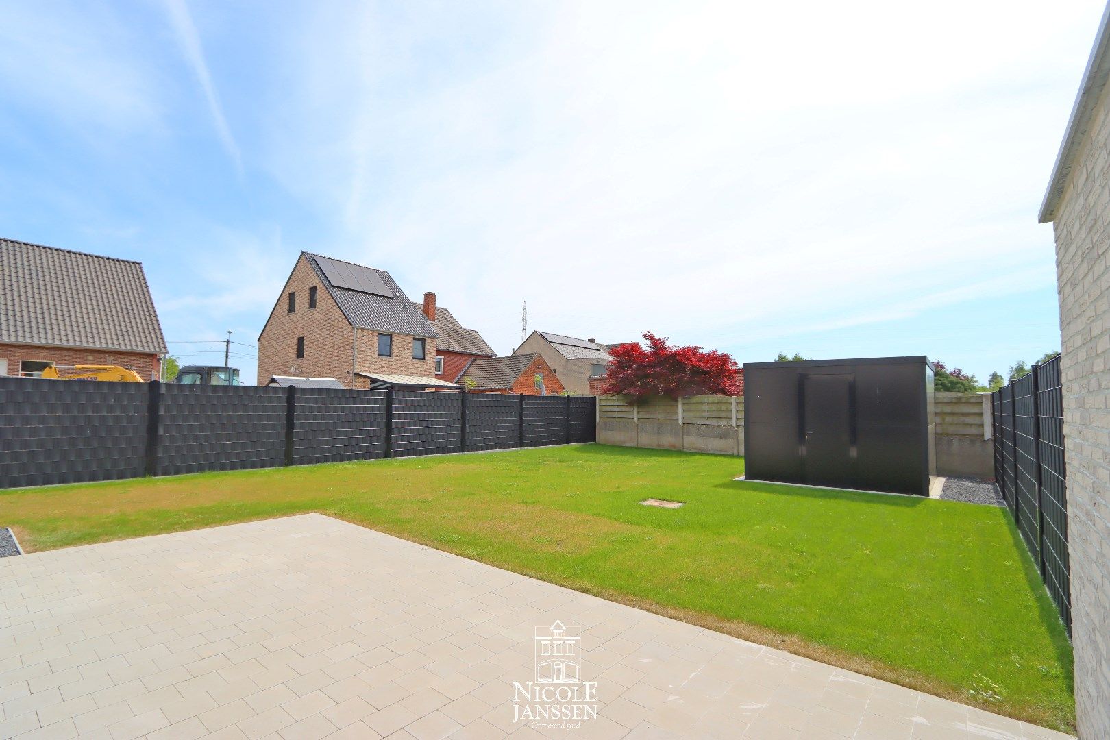 Halfvrijstaande nieuwbouwoning met 3 slaapkamers, carport en tuin in een rustige omgeving foto 16