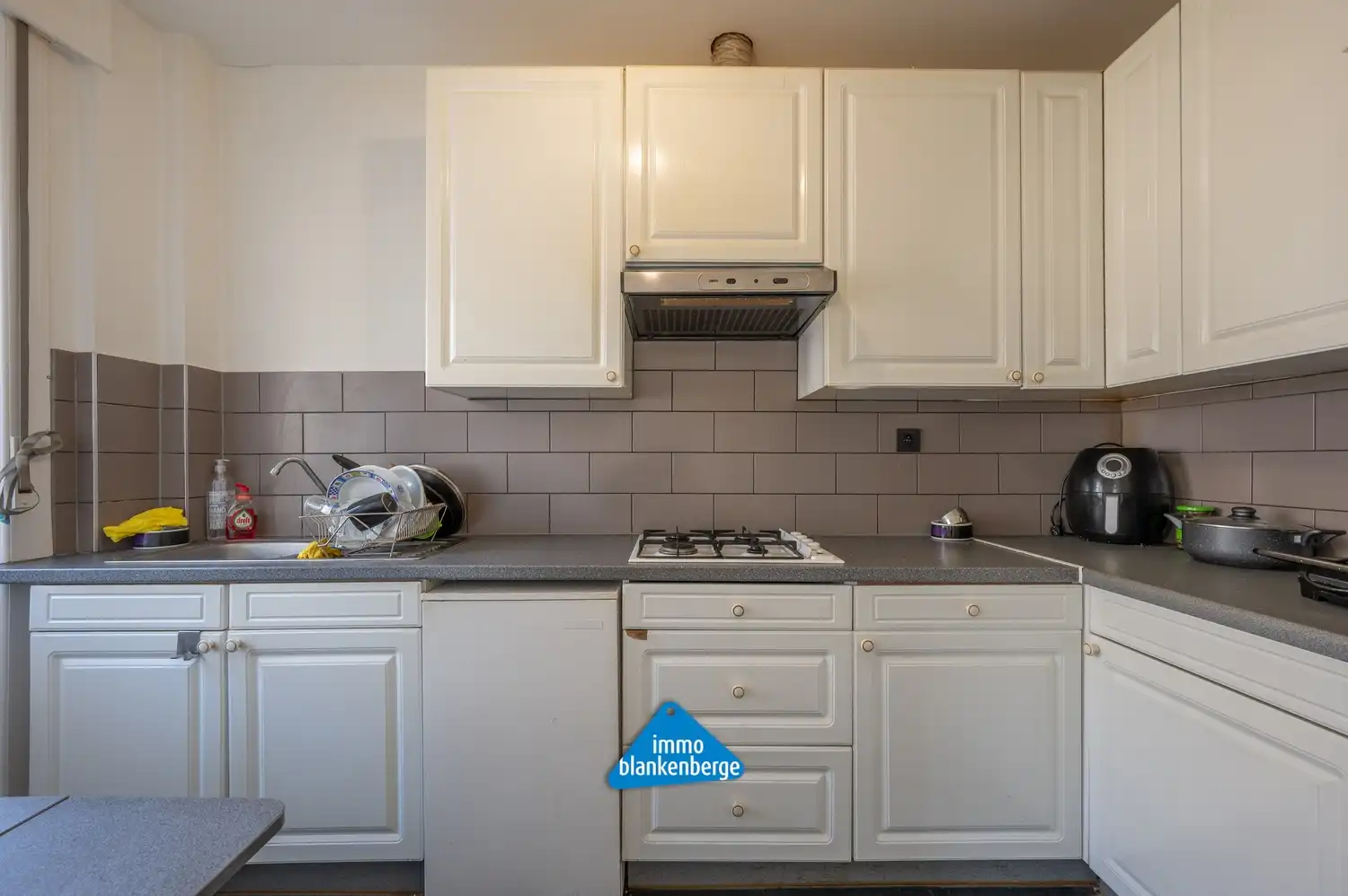 Zeer Ruim  Appartement met 3 Slaapkamers nabij de Zeedijk foto 6