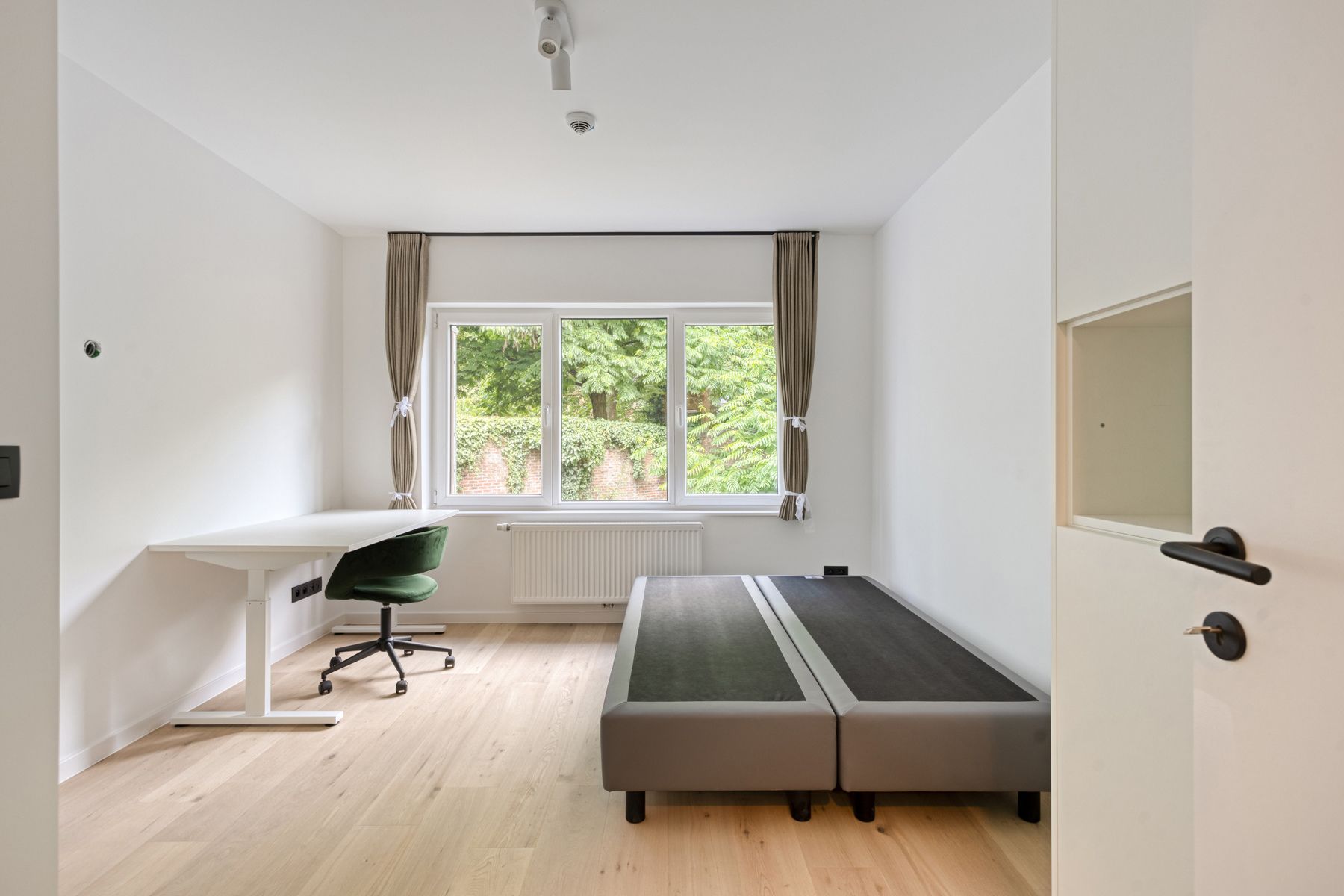 Kamers met eigen badkamer te huur foto 4