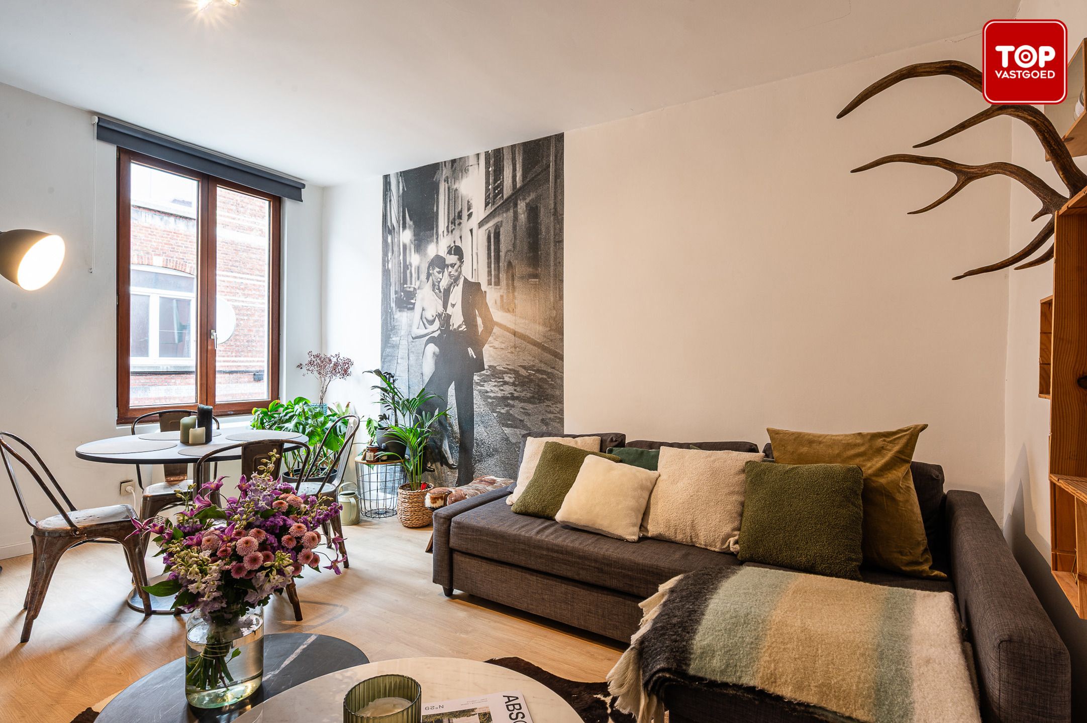 Hoofdfoto van de publicatie: Charmante starterswoning in centrum Gent. 