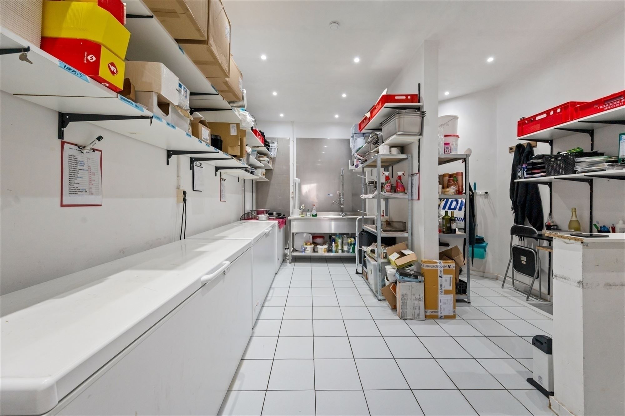 Opbrengsteigendom - 2 appartementen + handelspand te Lier foto 12