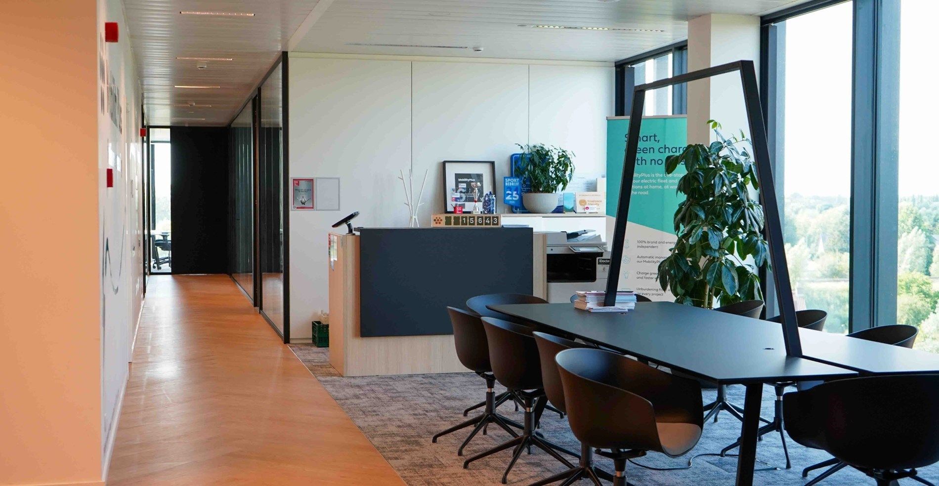 Full-service kantoren in prestigieus kantoorgebouw Pulse aan The Loop  foto 6