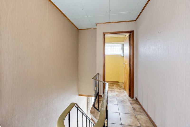 Woning met veel mogelijkheden op 15are 82ca foto 18