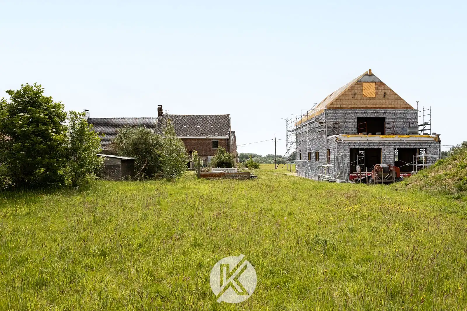 Verder af te werken halfopen bebouwing foto 19