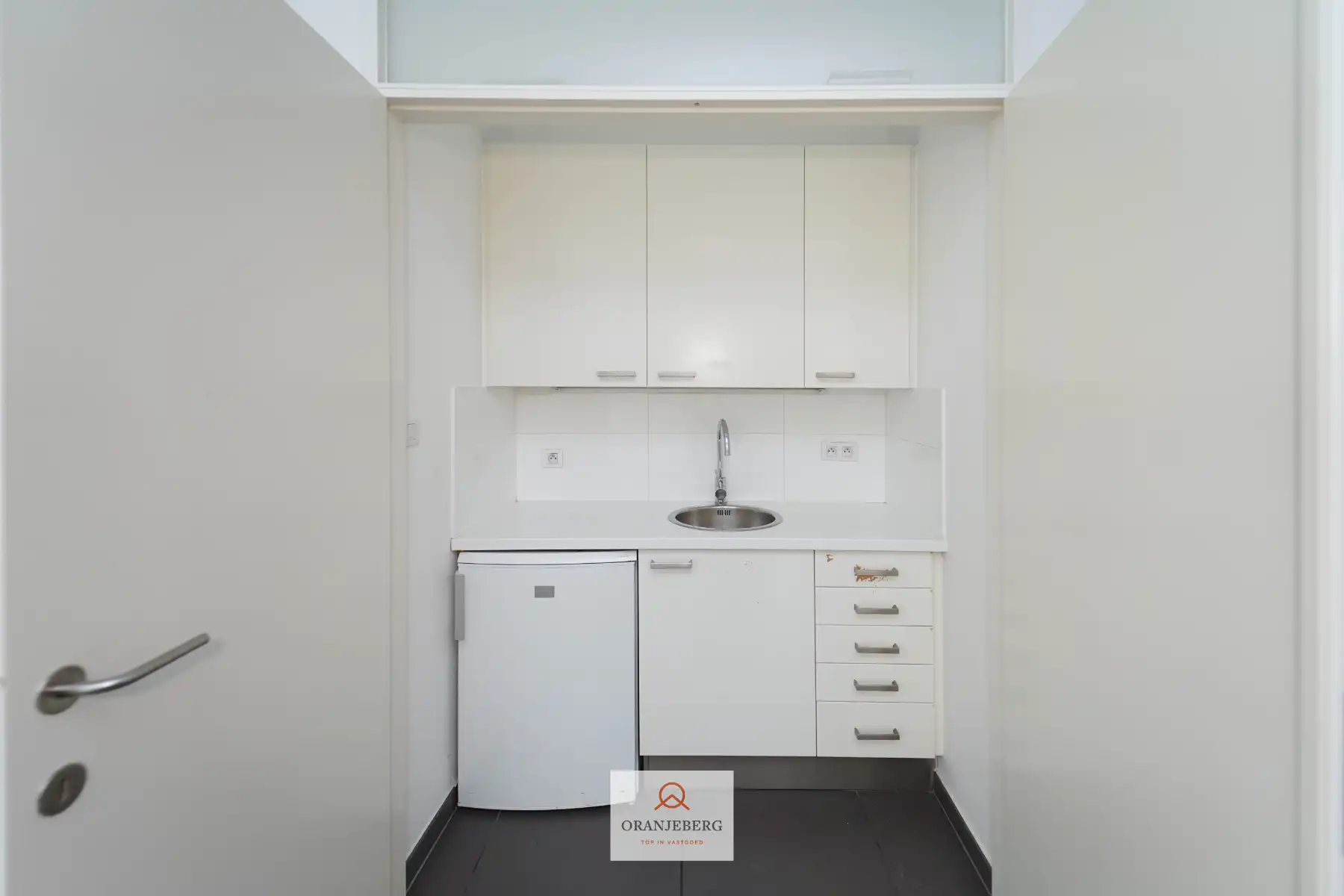 Handelspand 178 m²  te huur in Burgstraat foto 12
