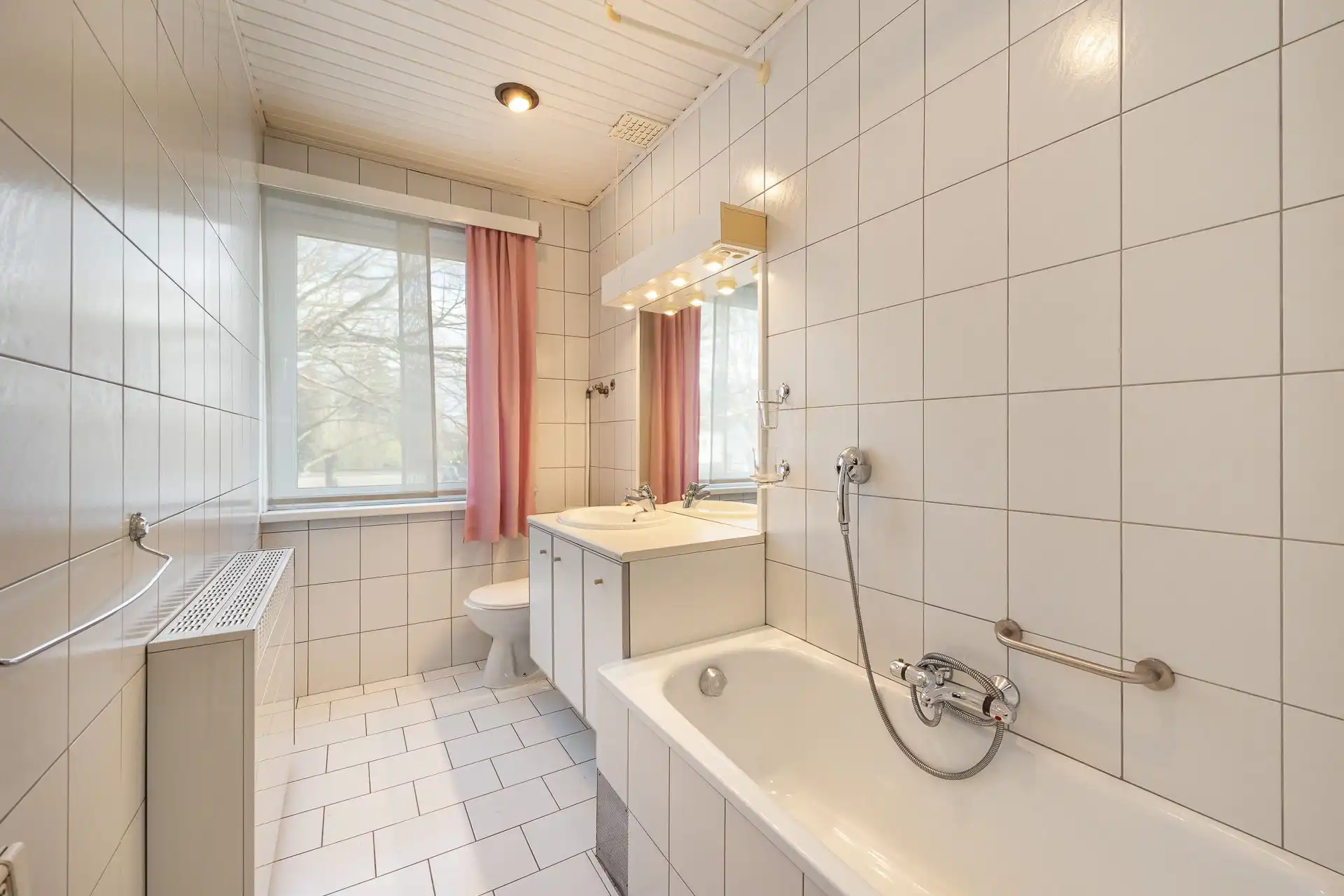 Halfopen bebouwing met potentieel in groene Bosheidelaan! foto 19