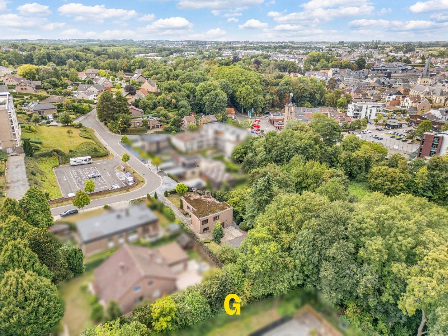 Vrijstaande woning met uitgesproken karakter op een uitstekende locatie in hartje Bilzen, op 11a 23ca foto 6