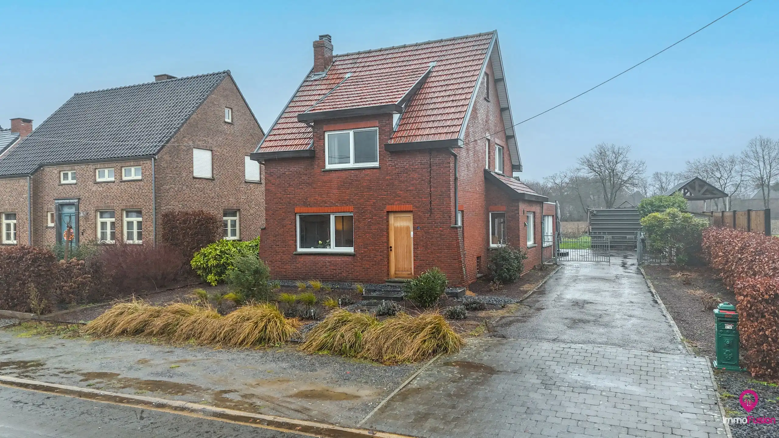 Hoofdfoto van de publicatie: Instapklare woning met 3 slpks op 8are te Koersel met EPC D!