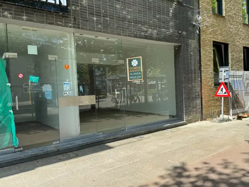 Handelspand op TOP locatie foto {{pictureIndex}}