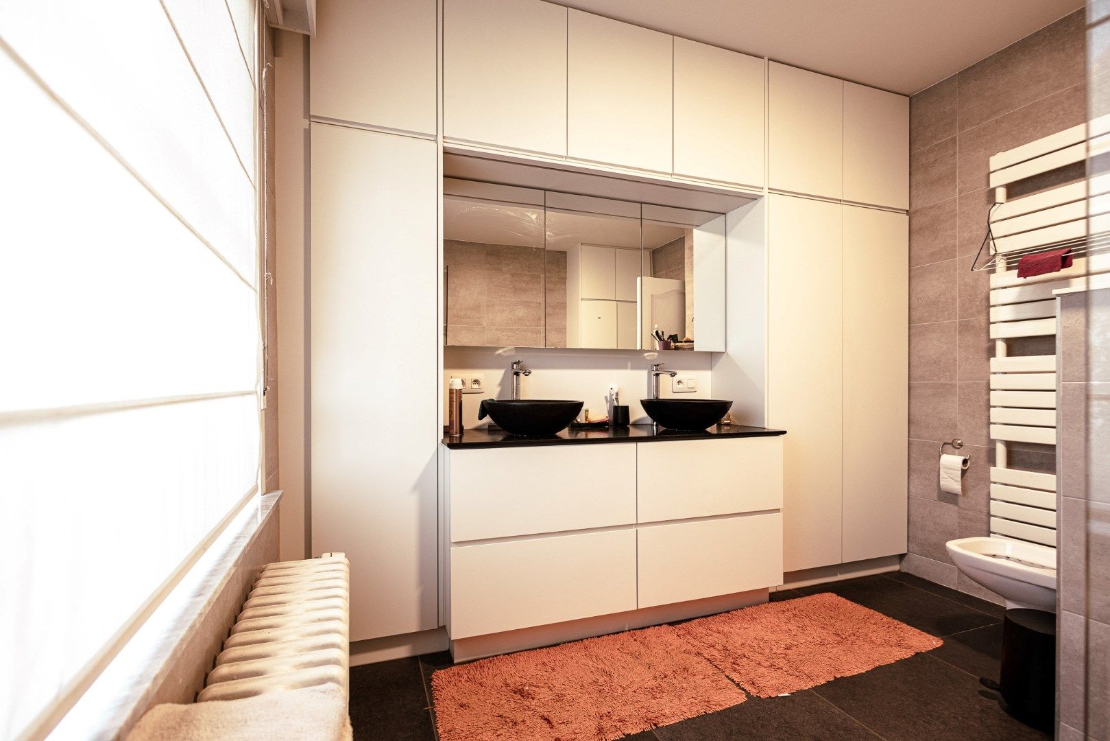 Landelijke woning met 1,4 ha weilanden uniek gelegen te Maldegem foto 9