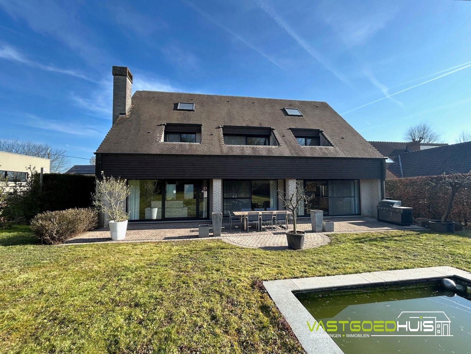 Statige villa met 5 slaapkamers en tuin op 18a26ca foto 25