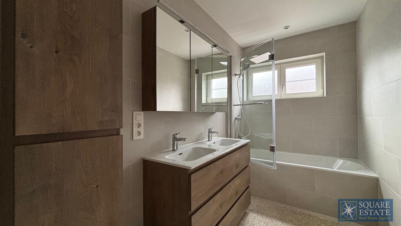 Prachtig appartement met 3 slaapkamers foto 7