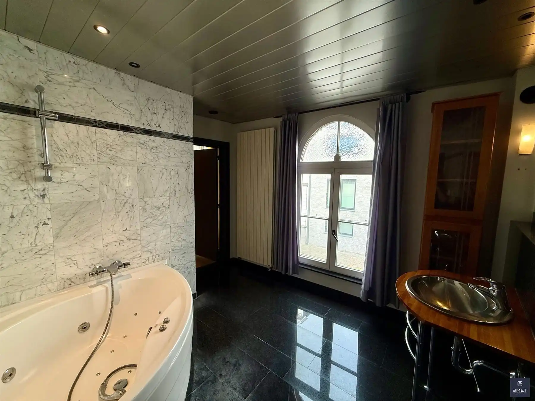 UNIEKE WONING MET KARAKTER, RUIMTE EN TOPLIGGING foto 11