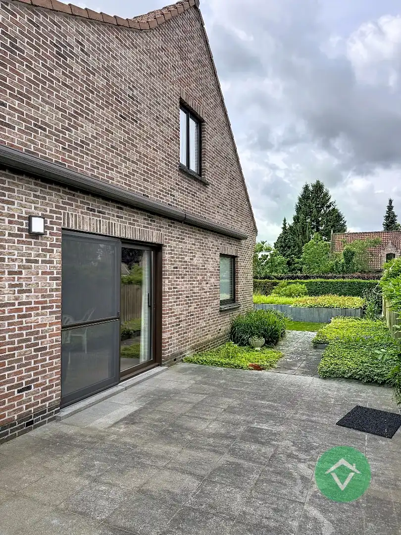 Instapklare gezinswoning met garage, carport en zonnige tuin in Scheldewindeke (Oosterzele) foto 28