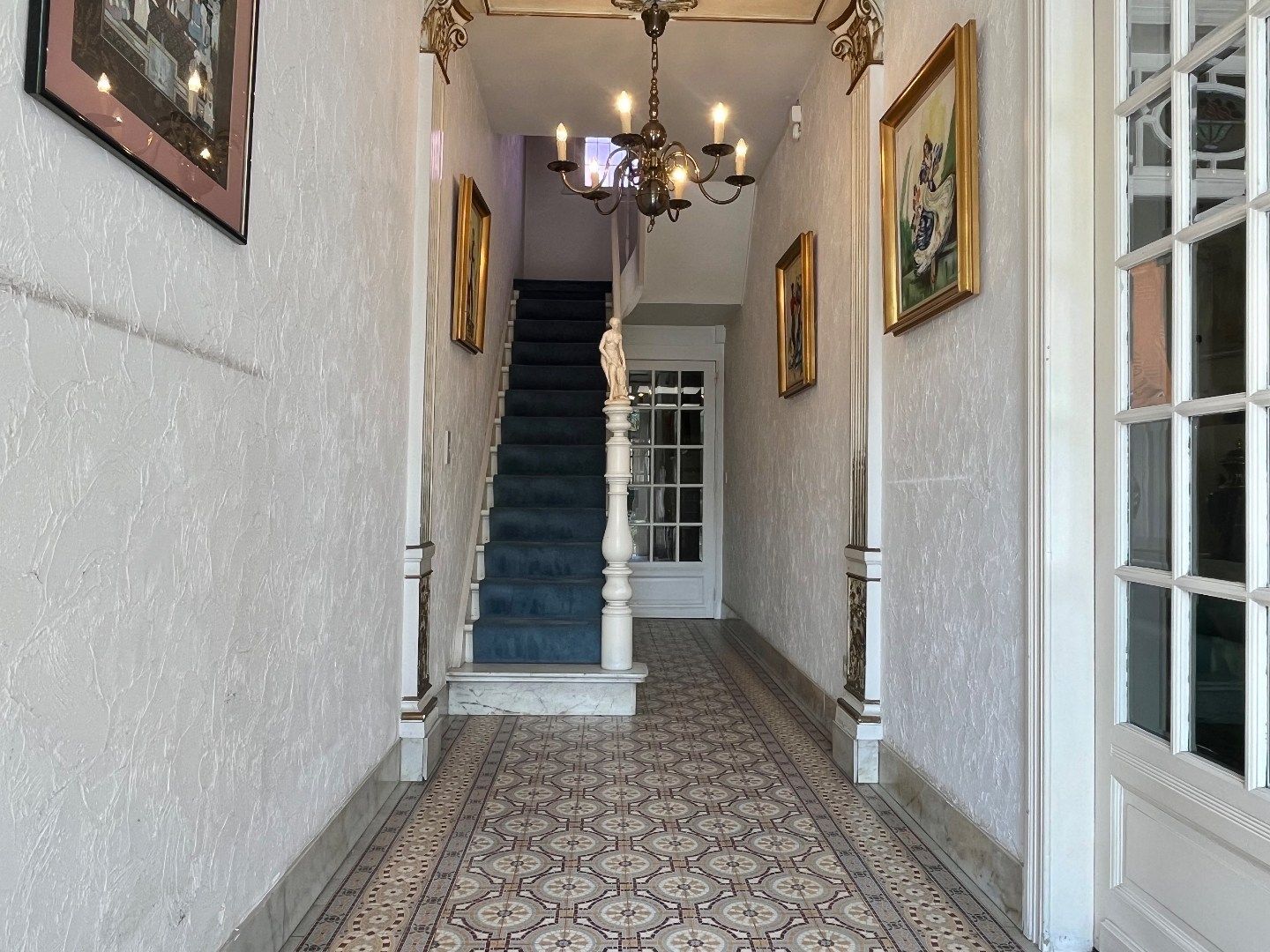 Charmante woning met garage en 4 slaapkamers en tuin nabij het centrum van Kuurne. foto 4