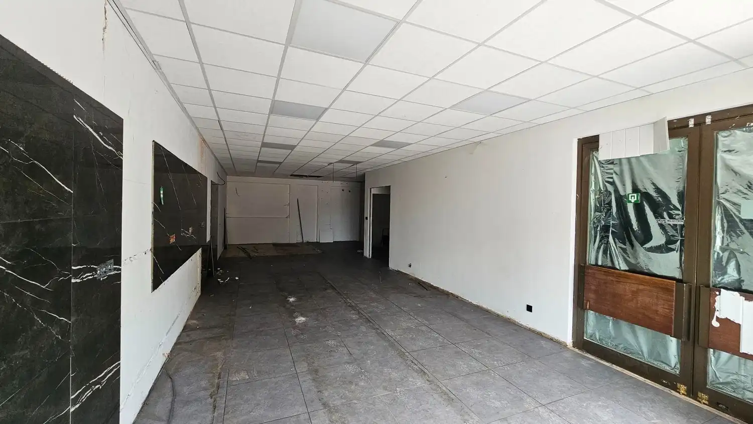Commerciële ruimte te huur foto 3