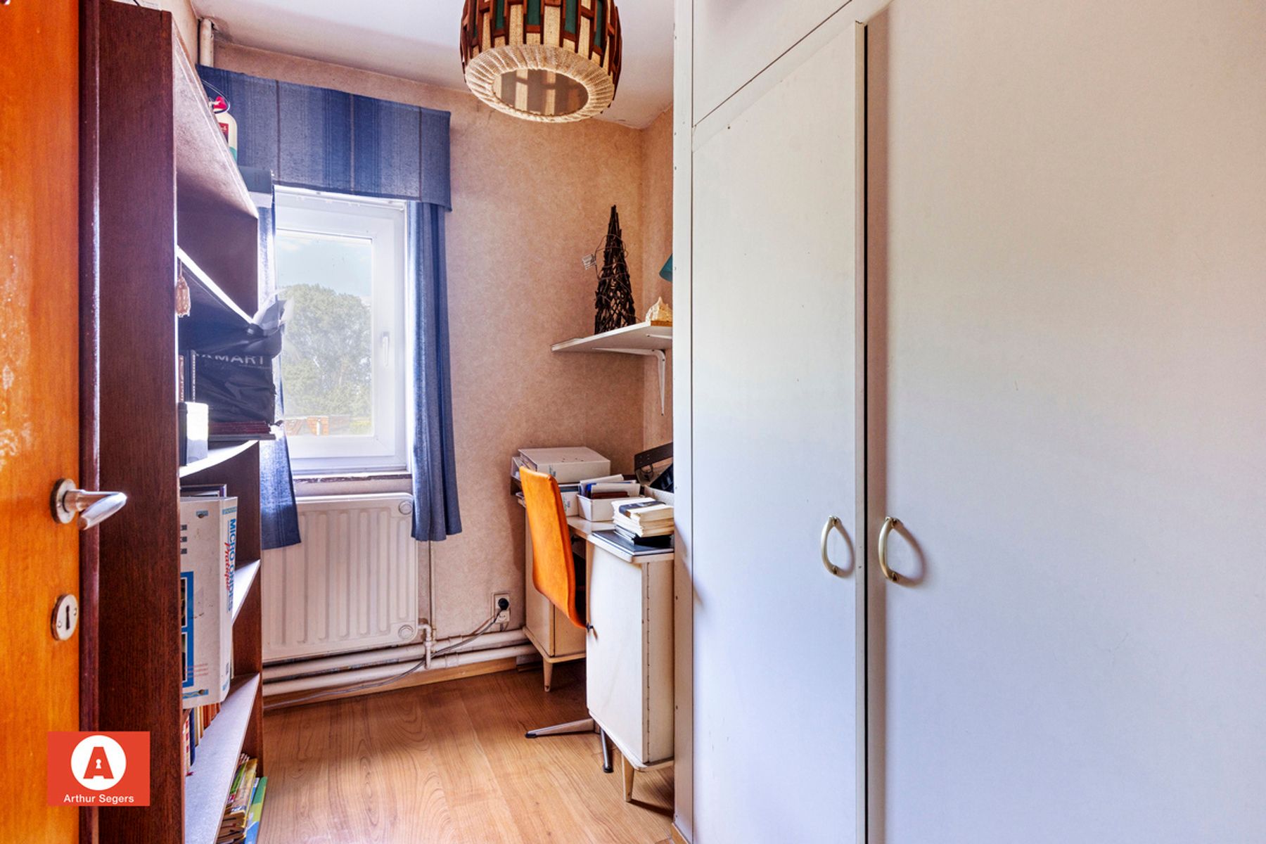 Te renoveren open bebouwing in het midden van de velden foto 16