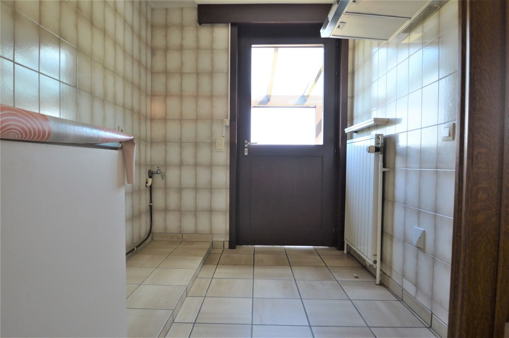 Zeer rustig gelegen woning type open bebouwing met mooie tuin foto 6
