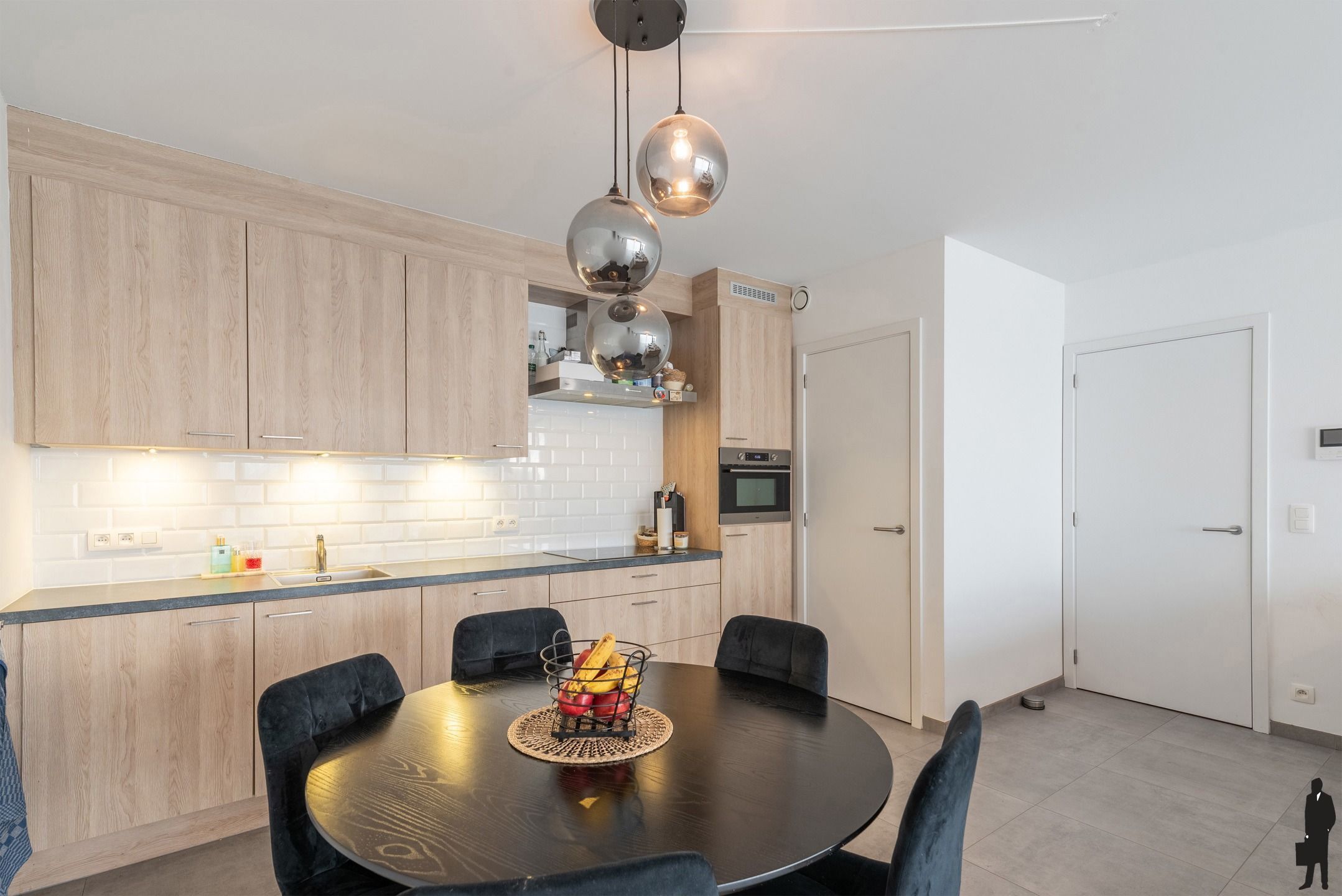 Mooi, instapklaar 2 slpk. appartement in "De zagerij" te Minderhout. foto 9