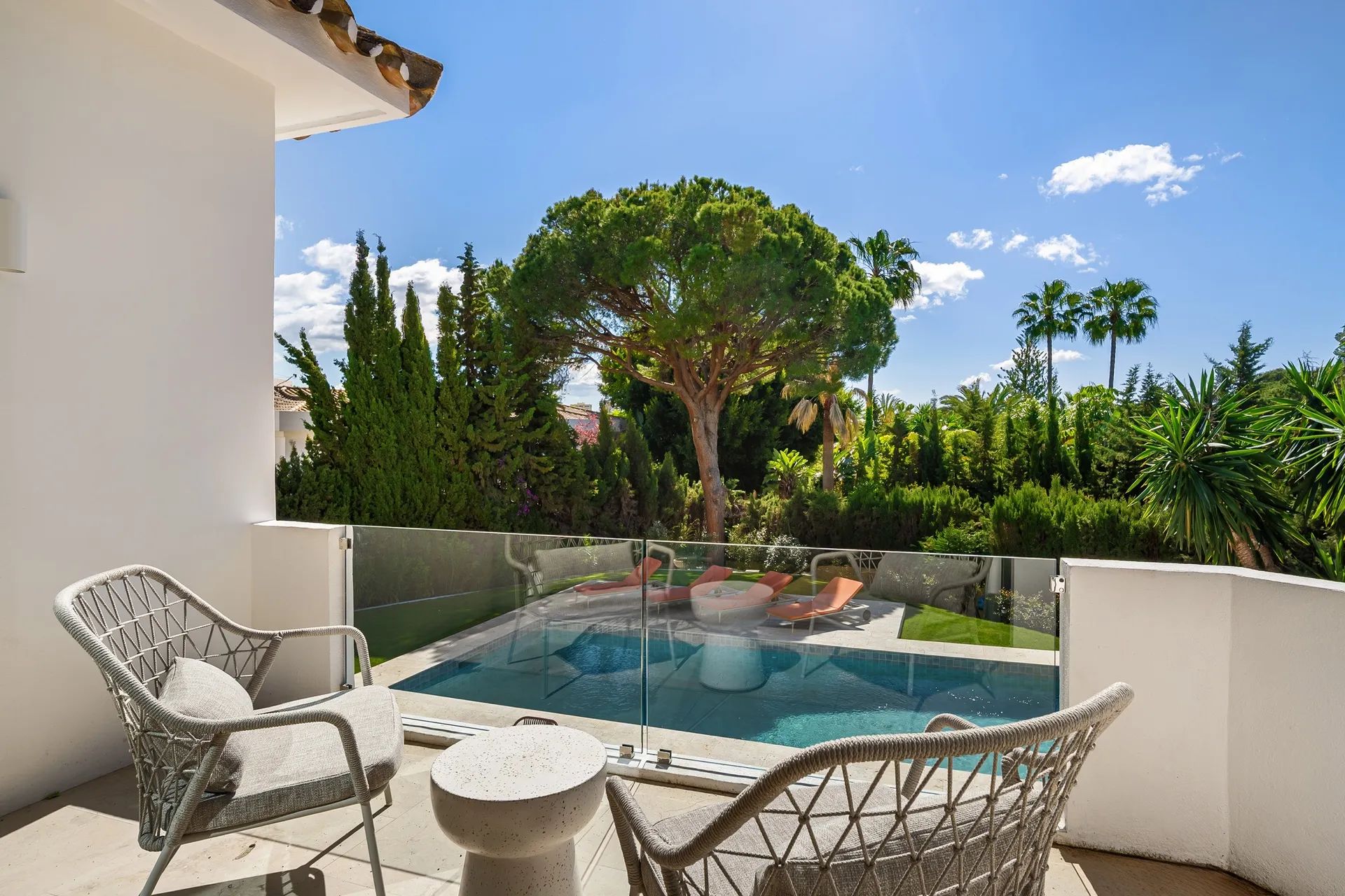 Exclusieve mediterrane villa in het hart van Nueva Andalucía – waar luxe en natuur samenkomen foto 20