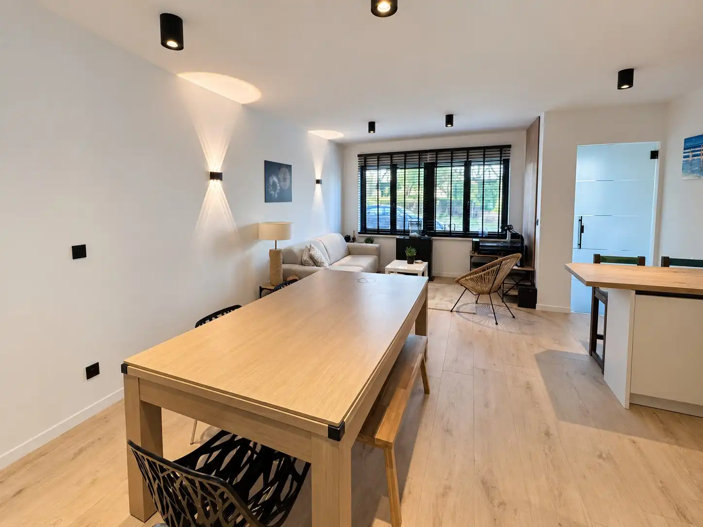 Hoofdfoto van de publicatie: Verzorgd en instapklaar gelijkvloers appartement nabij het centrum van De Haan.