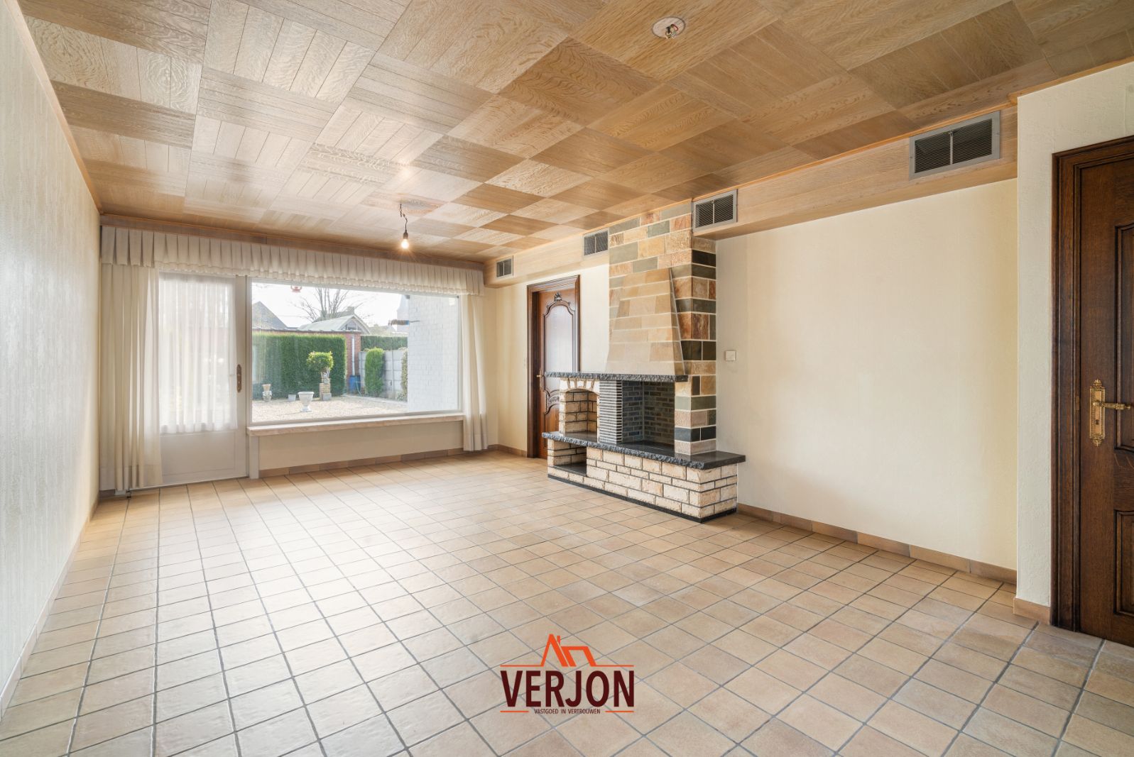 Woning met zuidgerichte tuin te koop in Kachtem! foto 5