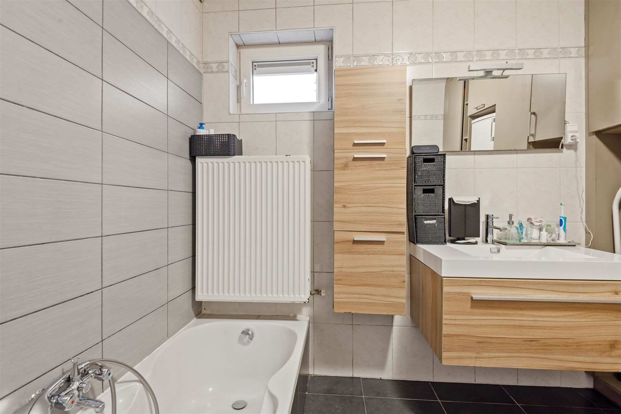 Gelijkvloers 2 slaapkamer appartement met tuintje in Bevel foto 2