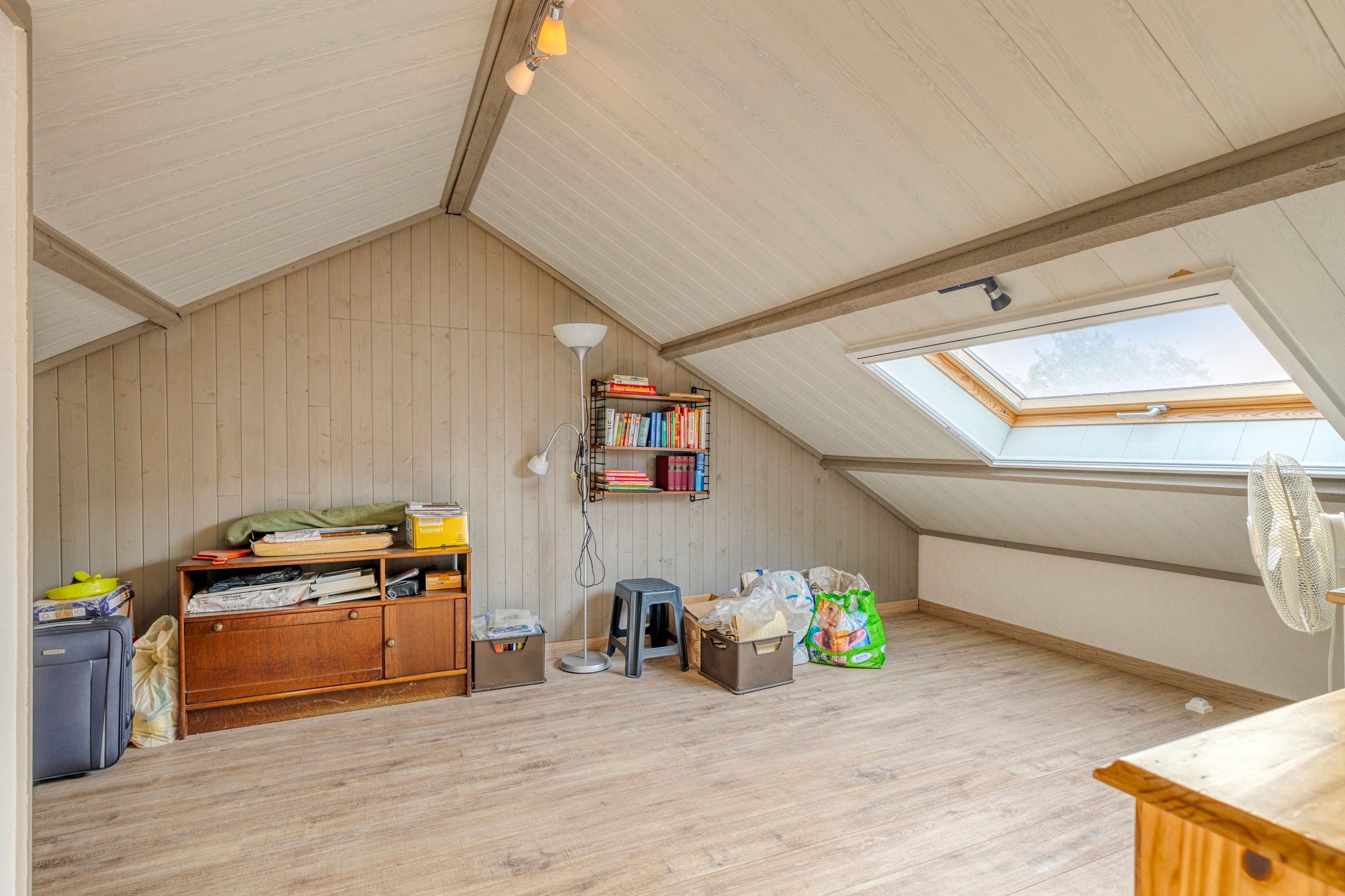 Instapklare woning te Asse! foto 12