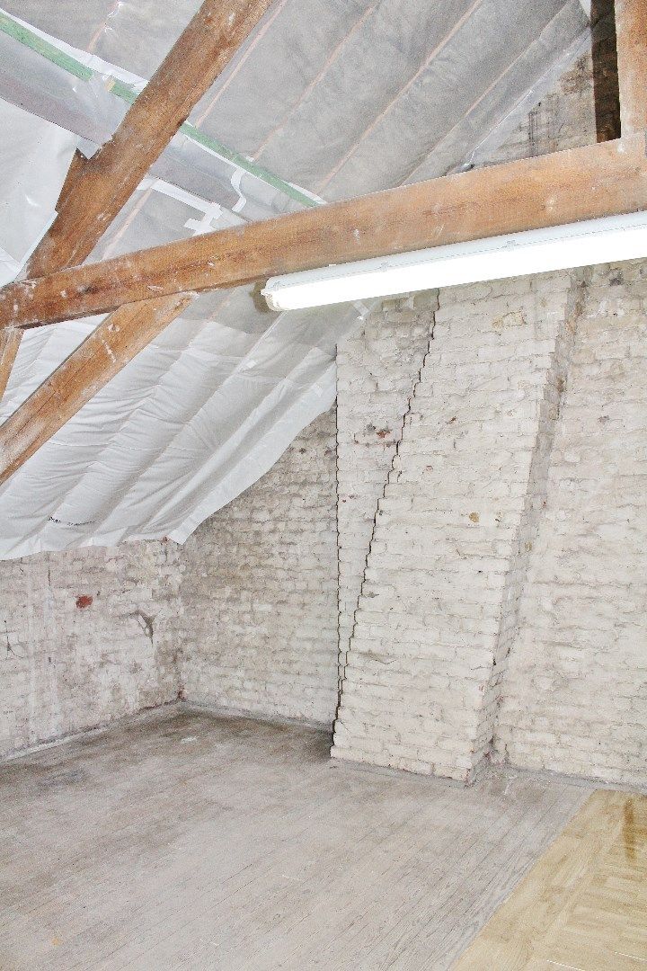 Volledig vernieuwde stadswoning met behoud van authentieke stijl foto 17