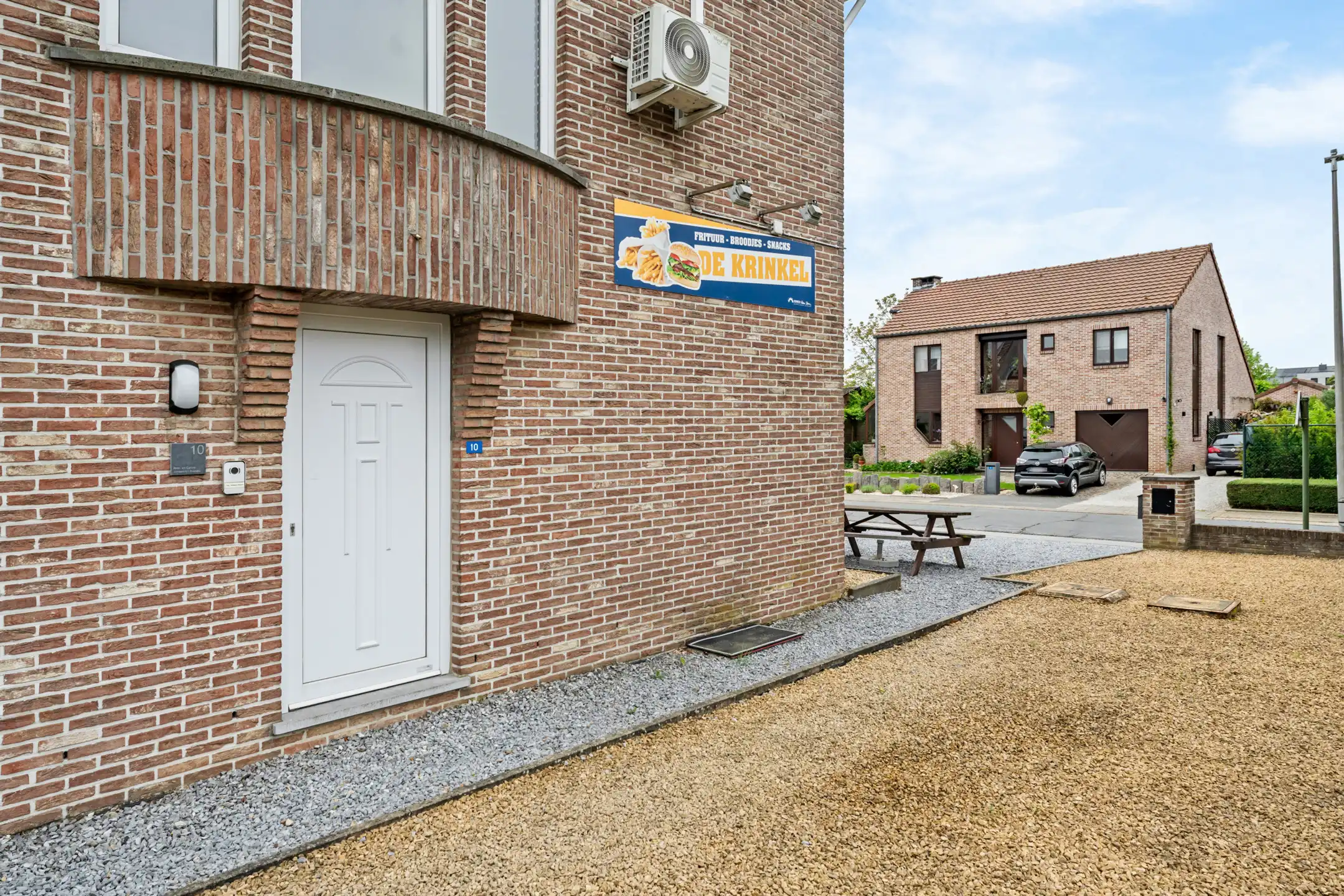 Woning met tal van mogelijkheden in Riemst foto 17