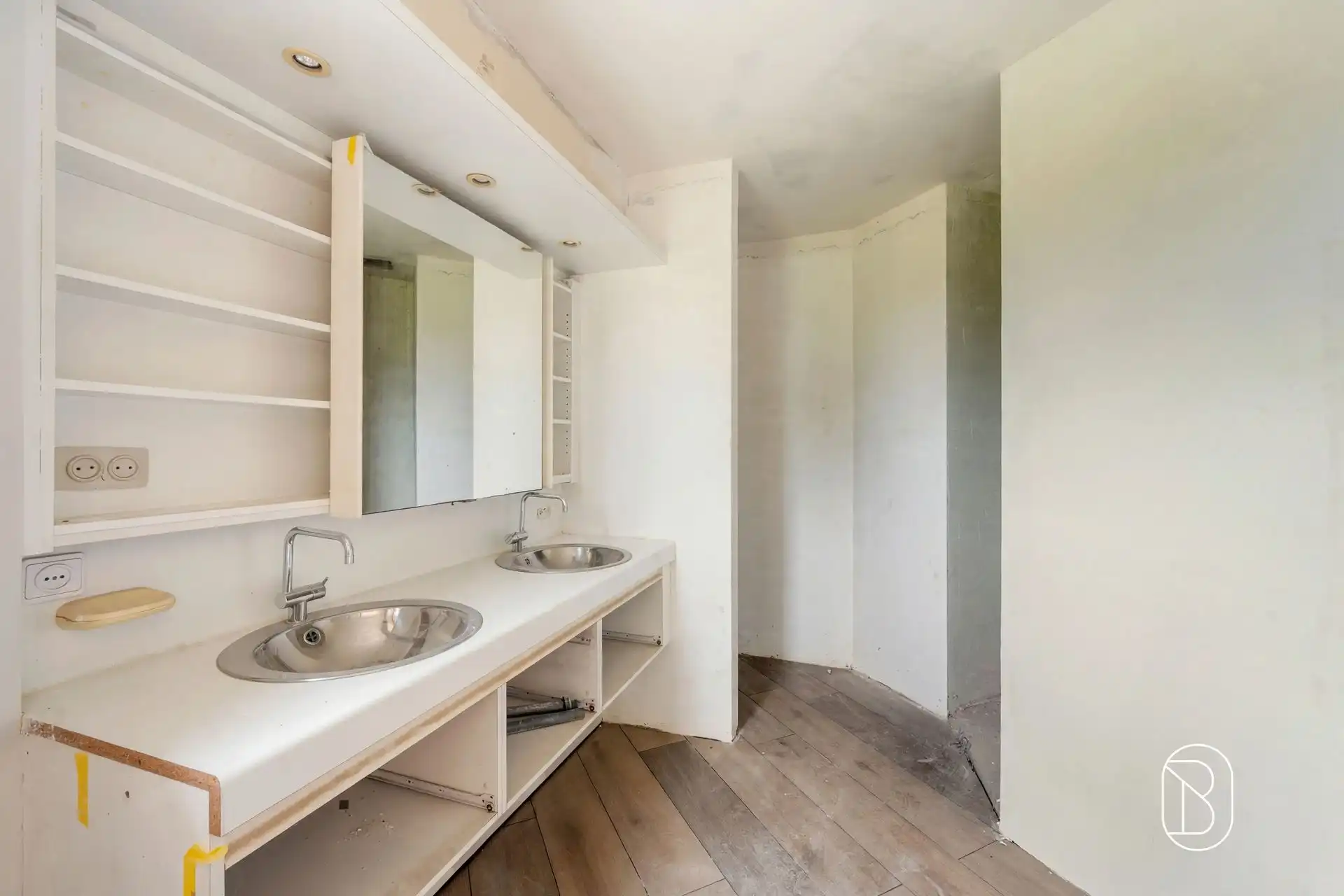 Statige villa met zwembad en uniek uitzicht op 6.401m² foto 17