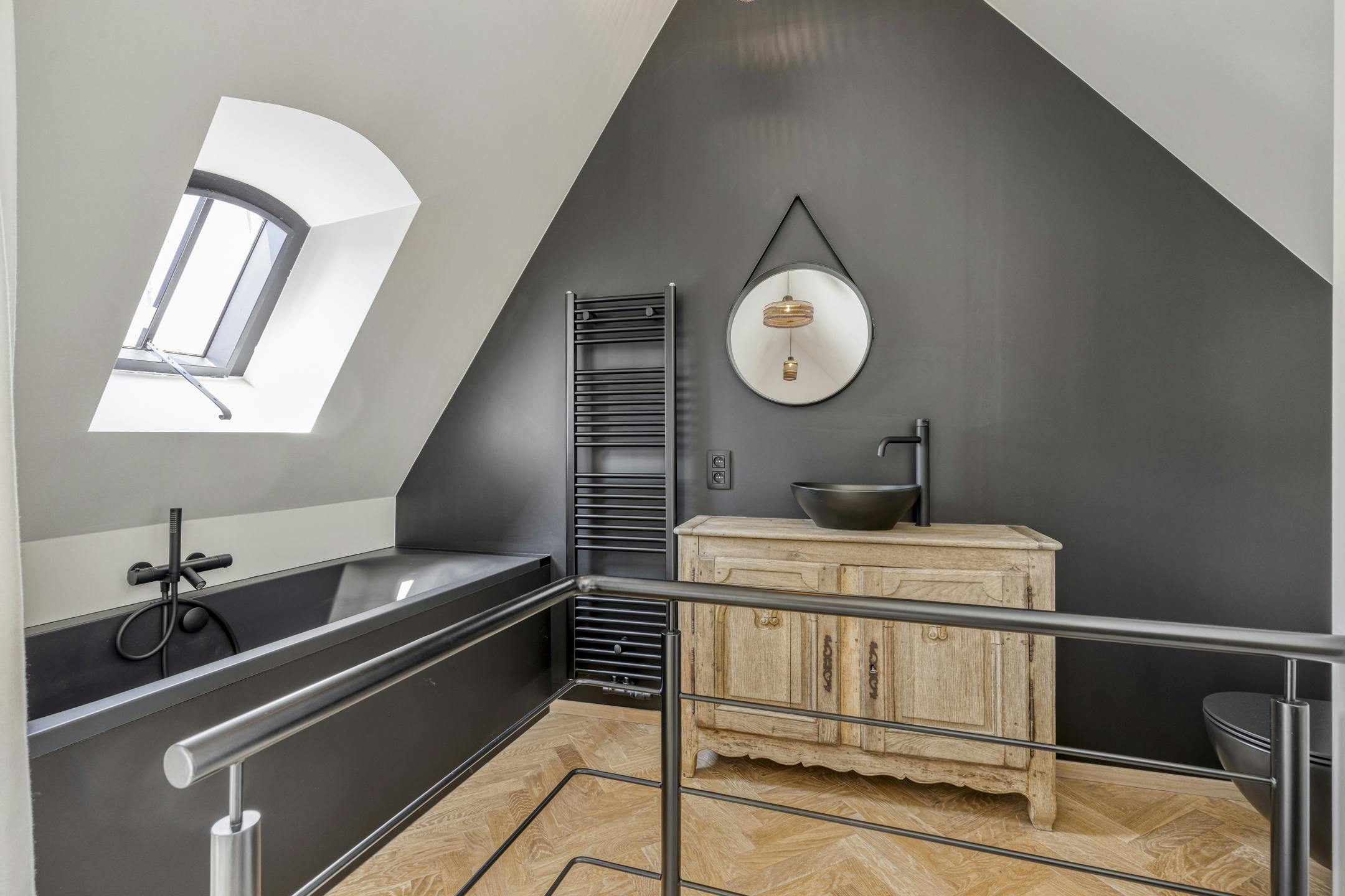 Uitzonderlijk huis in hartje Damme foto 16