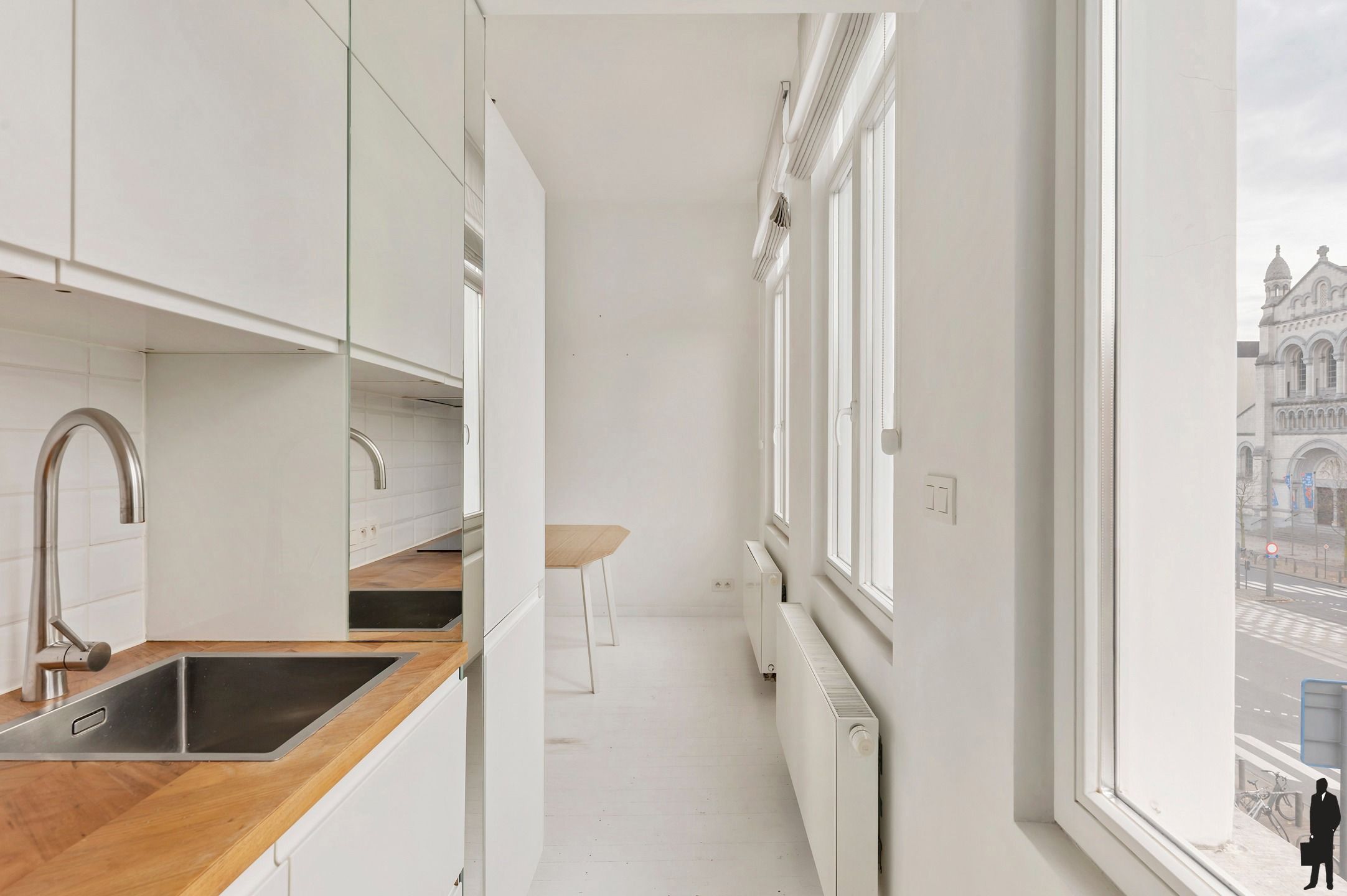 Licht appartement met 25 m² terras in Antwerpen Zuid foto 13