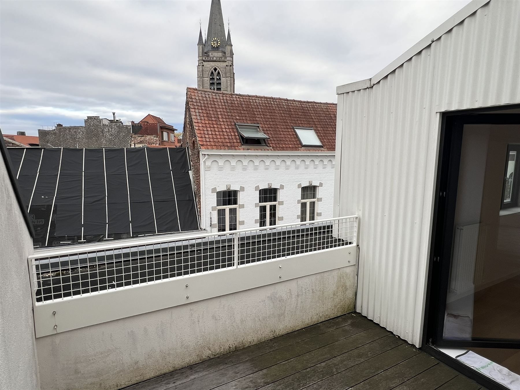 Hedendaags appartement  in het stadscentrum foto 11
