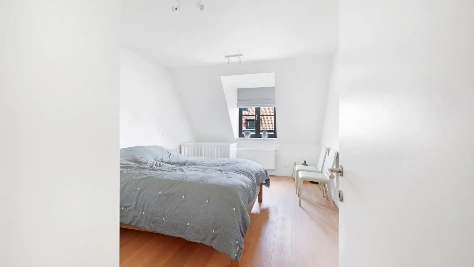 Recente hoekwoning met groot volume te Knokke foto 13